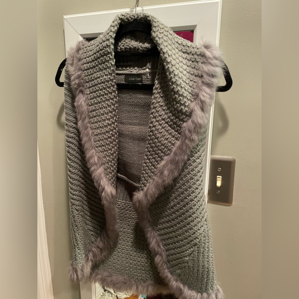 Rabbit fur trimmed gray sweater vest